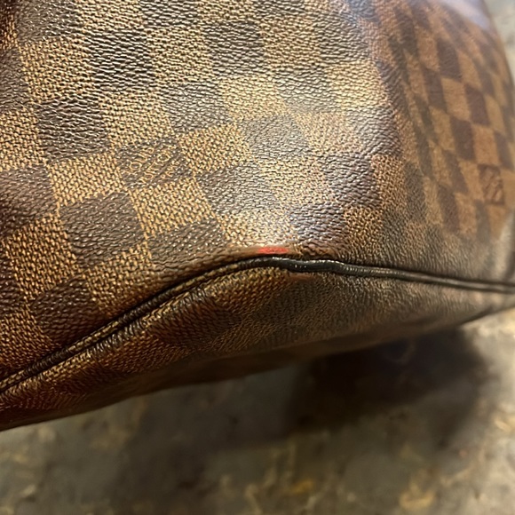 Louis Vuitton Neverfull mm Damier ebene - Picture 9 of 17